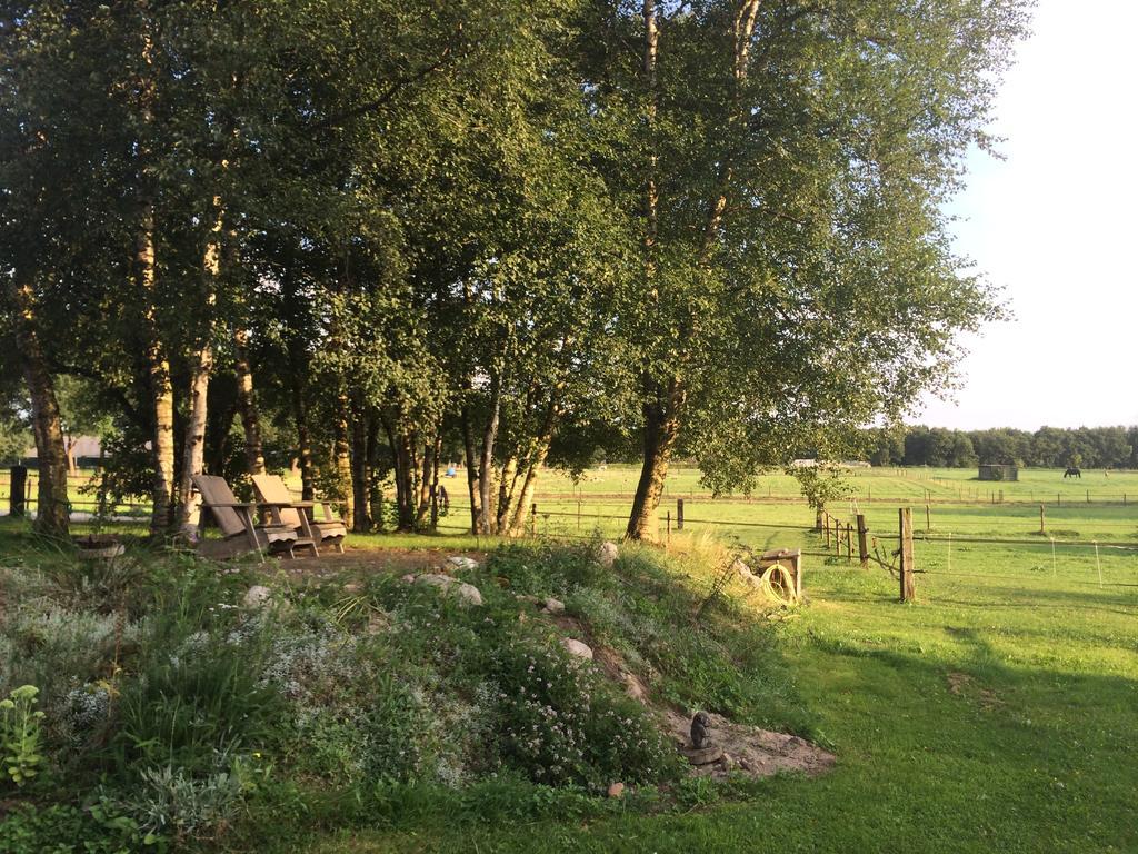 Slaopen En Stoet Anderen Quarto foto