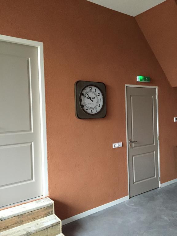 Slaopen En Stoet Anderen Exterior foto